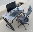 Boss Office Products Meza ya Metali na Kiti cha Mwenyekiti wa Mesh - 1