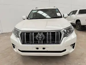 Toyota Land Cruiser Prado TX 2021