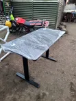 Executive 1.4M Desk la Ofisi la Umeme - 1