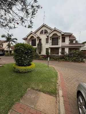 Townhouse ya Vyumba 4 Lavington, Muthangari kwa Kodi