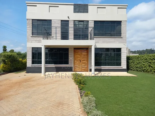 Nyumba ya Vyumba 4 kwa Ajili ya Kuuzwa Migaa Golf Estate, Riabai - 1