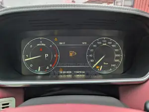 Land Rover Range Rover Vogue Autobiography 2016 Nyeusi