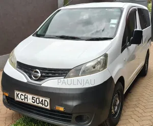 Nissan NV200 2012 Van ya Mizigo