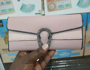 Mkoba wa Wanawake wa PU Leather Wenye Nafasi Tatu