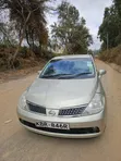Nissan Tiida 2005 Gold - 2