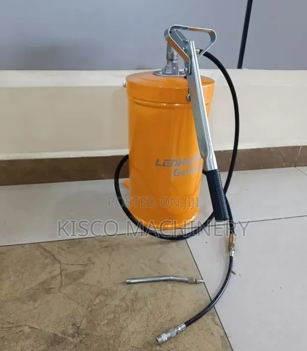 Lenhard Germany 16L Manual Grease Bucket Pump - 1