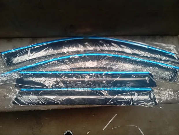 Toyota Corolla 110 Windbreaker - 1