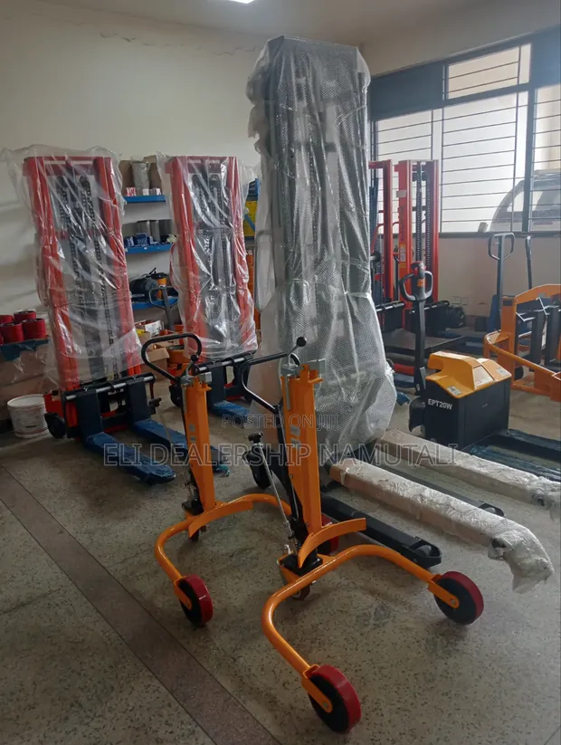 Heavy Duty Manual Pallet Truck - 2000kg Hydraulic Pallet Stacker - 1