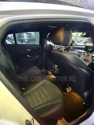 Mercedes-Benz GLC-Class 2019 White