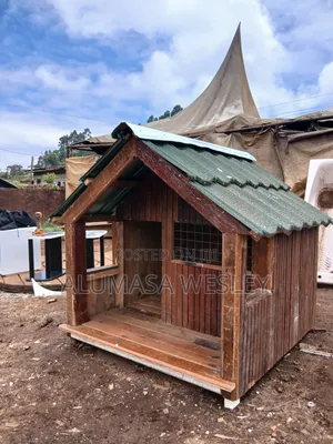 Roomy Dog Kennel - Brand New