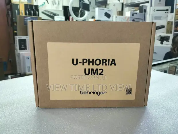 Behringer U-Phoria UM2 2x2 USB Audio Interface - 1
