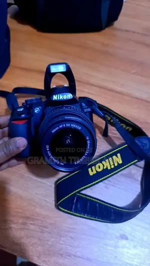 Nikon D3100 DSLR Camera Iliyotumika