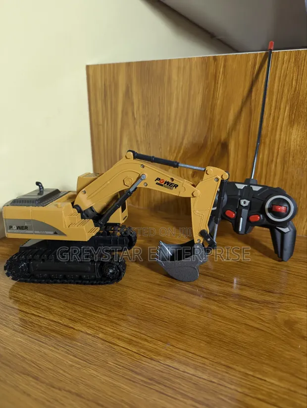 RC Engineering Excavator Truck - Kids Toy - 1
