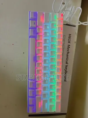 Kibodi Nyeupe ya Ergonomic Mechanical Gaming