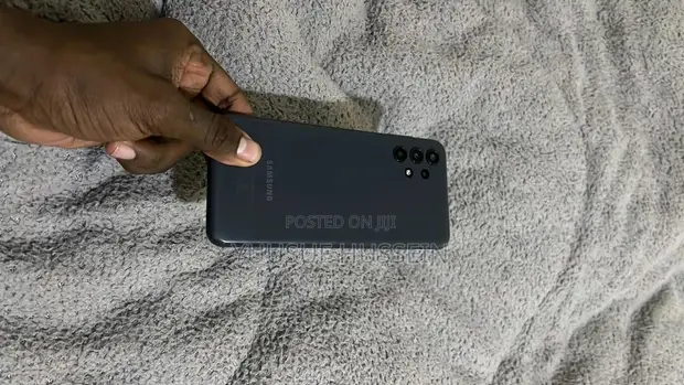 Samsung Galaxy A13 128GB Gray - 1