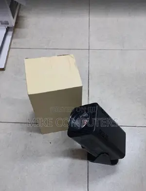 Hy320 Mini WiFi Android Projector yenye Spika