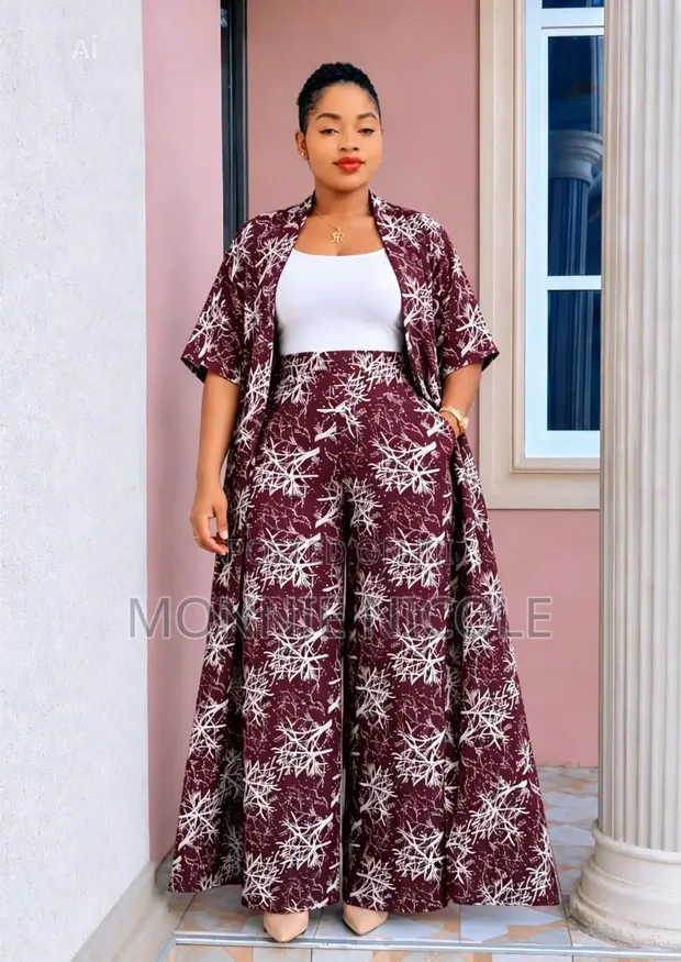 Seti ya Palazzo ya Maridadi ya Maroon-White Iliyochapishwa ya 3pc na Kimono Ndogo - 1