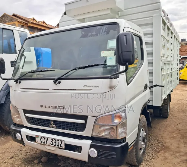 Mitsubishi Canter FE84 - Local - 1