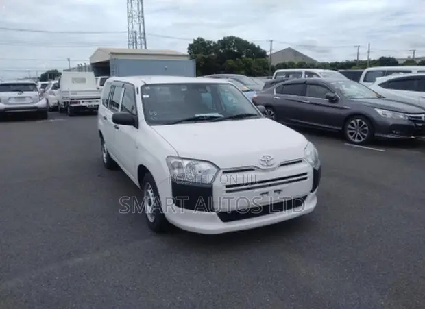 Toyota Probox 2019 - 1