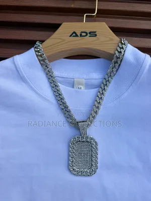 Minyororo ya Wanaume Designer - Dhahabu & Fedha