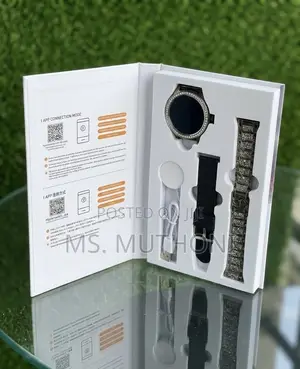 Tech Ladies Smartwatch Gift Set