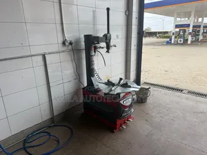 Sunshine STC-768 Heavy Duty Tyre Changer - Free Installation & Delivery