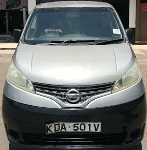 Nissan NV200 2013 Beige