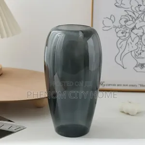 Kikapu Kikubwa cha Maua cha Plastiki - Nyeupe & Kijivu Giza