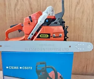 New Dera Gasoline Chain Saw Machine