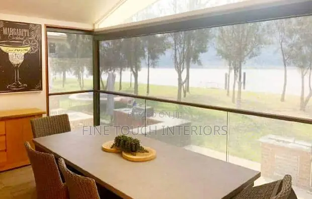 Sunscreen Window Blinds for Glare Reduction - 1