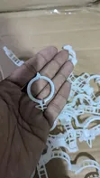 Plastic Tomato Clips for Trellis Support - 5