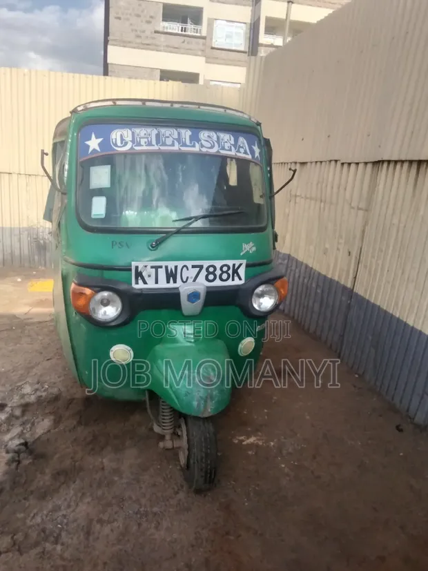 Piaggio 2021 Green - 1