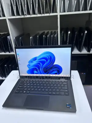 Dell Latitude 7320 Laptop - Core i7, 32GB RAM, 256GB SSD