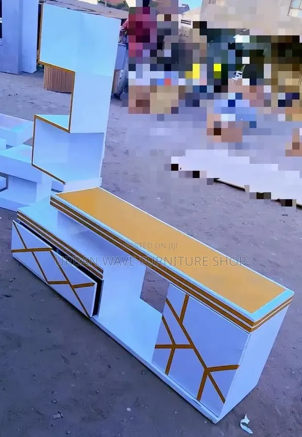 Flower D3cor TV Stand - 1