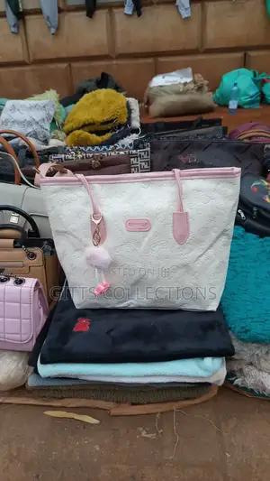 Fancy Corporate Bags with Bag Charm