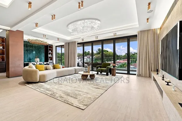 5 Bedroom Apartment for Sale in Spring Valley - 1