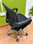 Black Mesh Computer Chair with Arm Support - 1