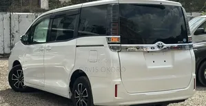 Toyota Voxy 2019 White