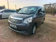 Toyota Noah 2.0 143hp AWD (8 Seater) 2013 Gray - 3