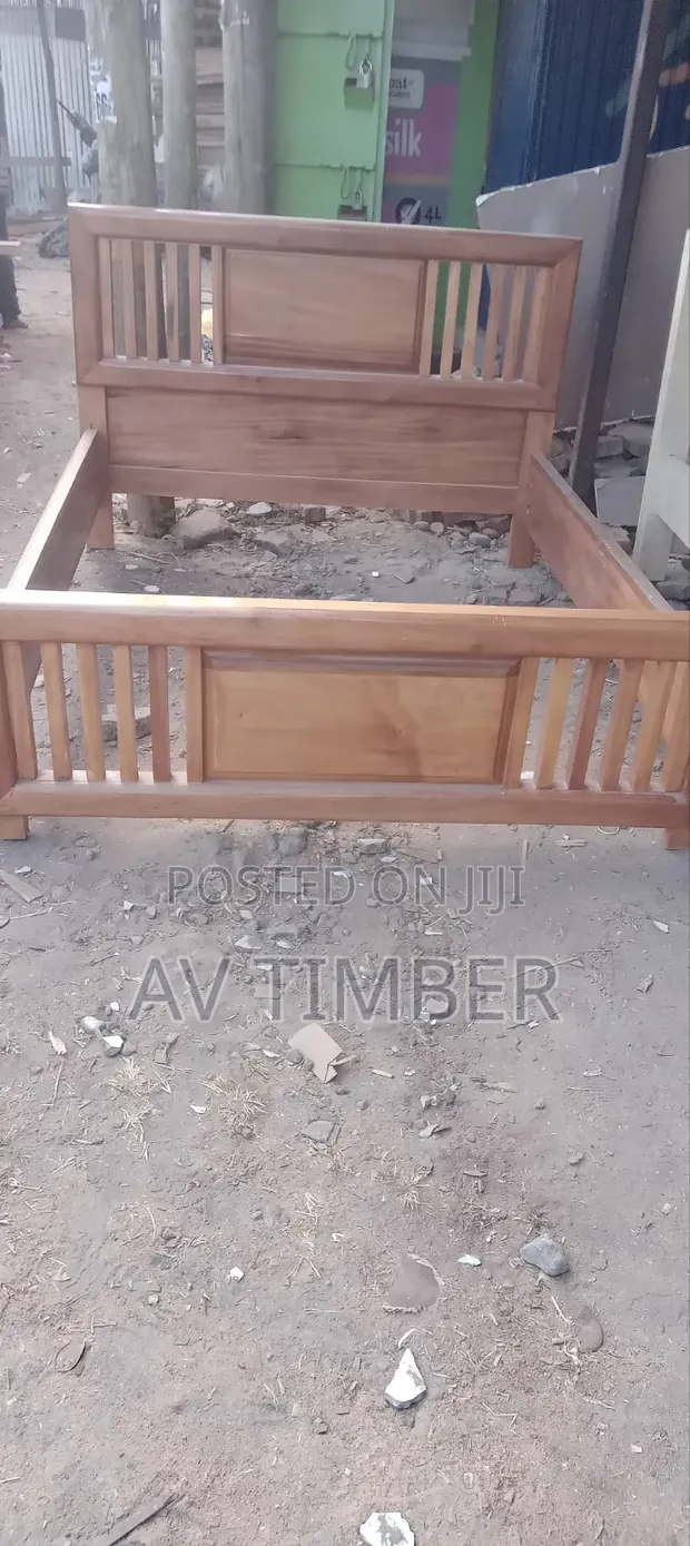 Mahogany Bed - Brand New - 1