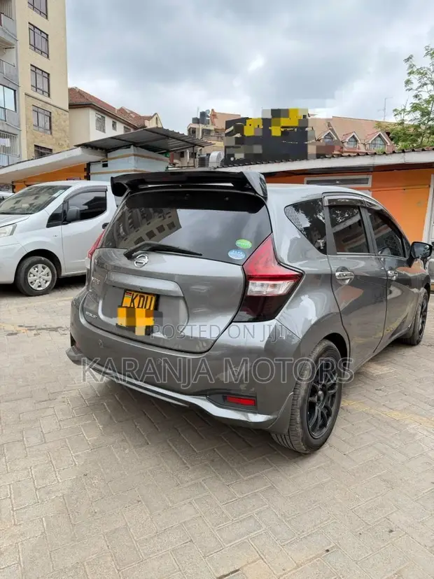Nissan Note 1.2 Petrol 2018 Gray - 1