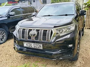 2018 Toyota Land Cruiser Prado 2.8 Black