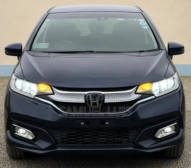 Honda Fit 2019 Hybrid - 1