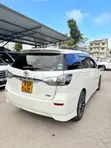 Toyota Wish 2017 - 4