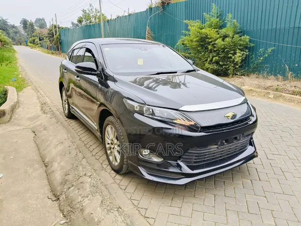 Toyota Harrier 2.0 2015 Black - 1
