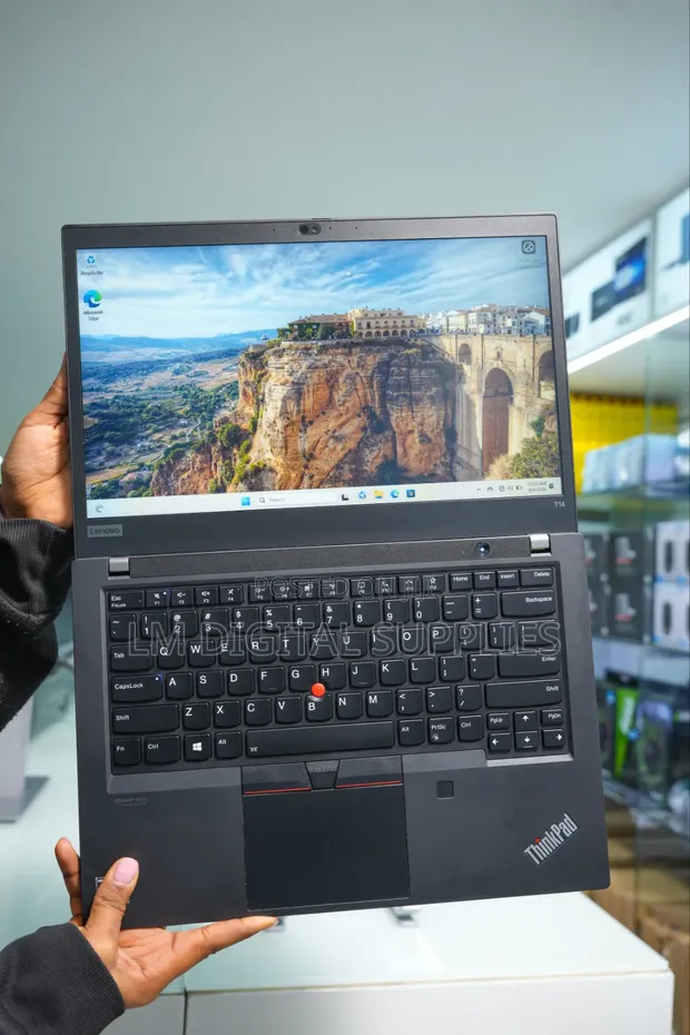 Lenovo ThinkPad T490s Laptop - 32GB RAM, 512GB SSD - 1
