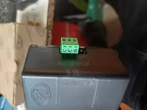Centurion D6 Smart Charger Kenya | 1.3A Power Supply