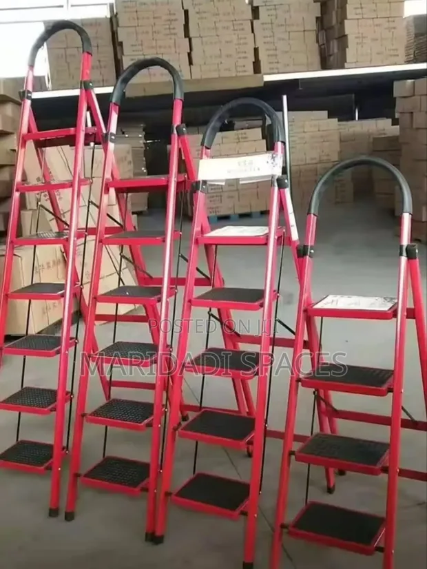 6 Tier Heavy Duty Step Ladder - 1