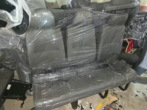 Toyota Hiace 9L Seats - Set of 13 - 1