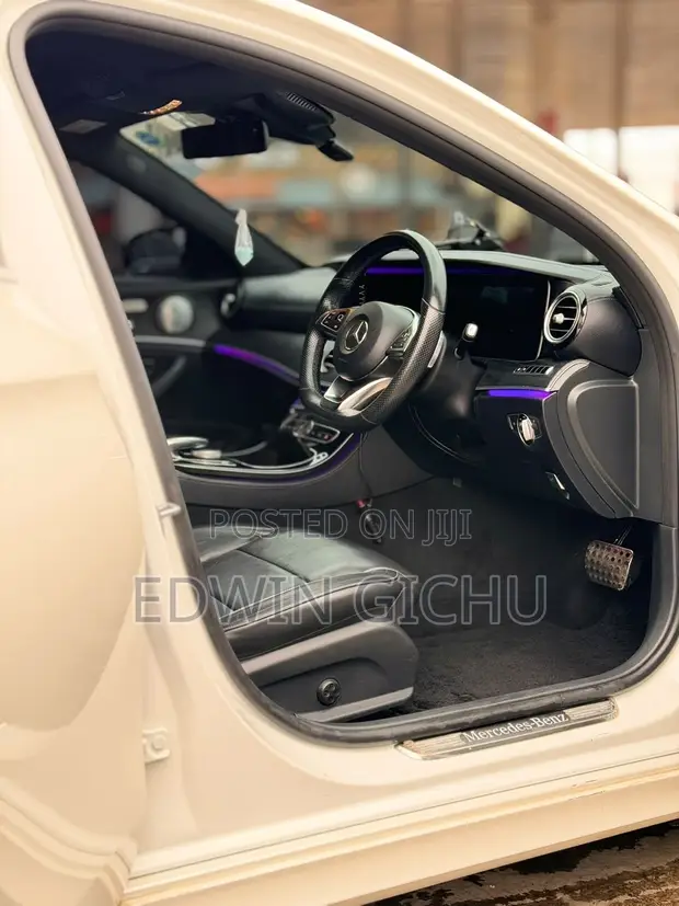 Mercedes-Benz E250 2016 Pearl - 1